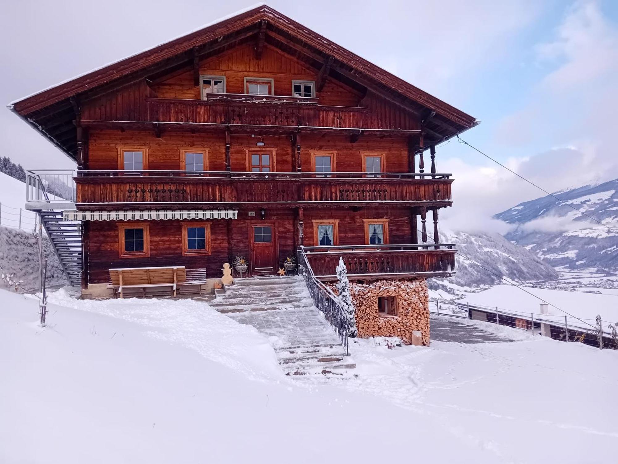 Bauernhaus Fankhauser Hippach Ngoại thất bức ảnh